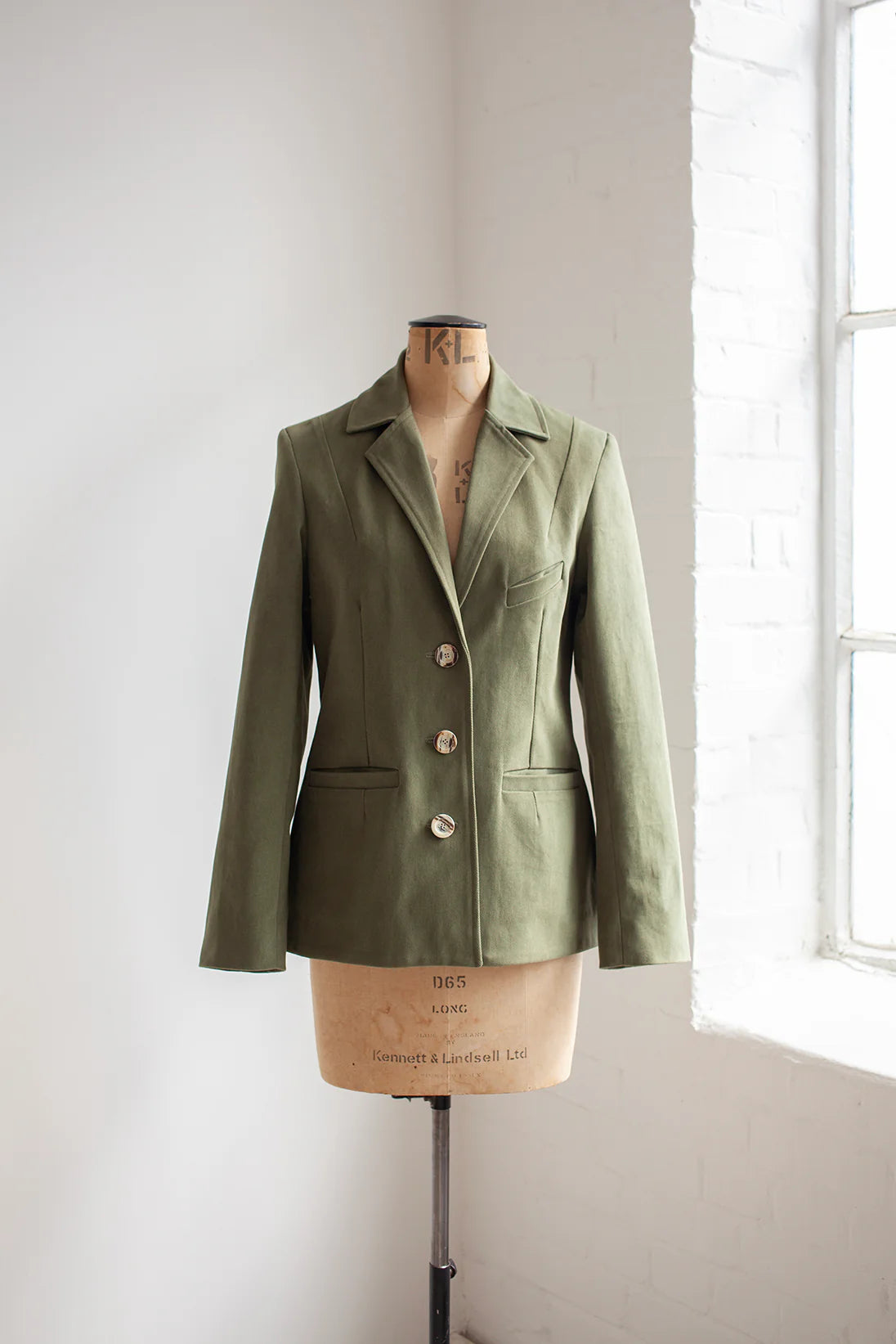 Naomi Blazer