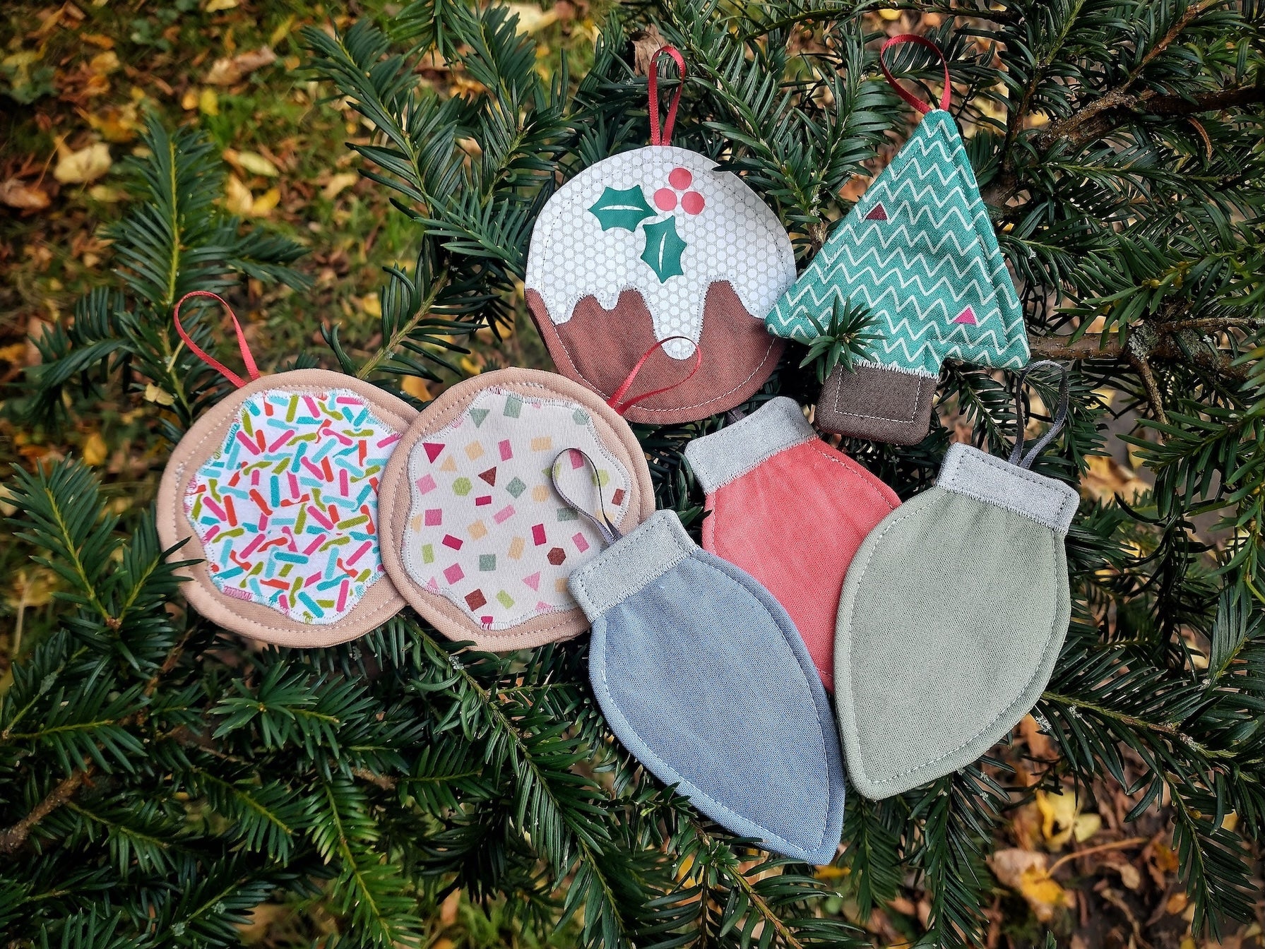 Advent Calendar and Decorations