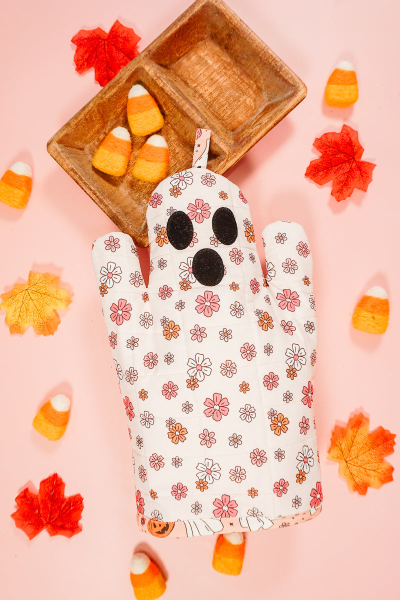 Ghost Oven Mitt Sewing Pattern